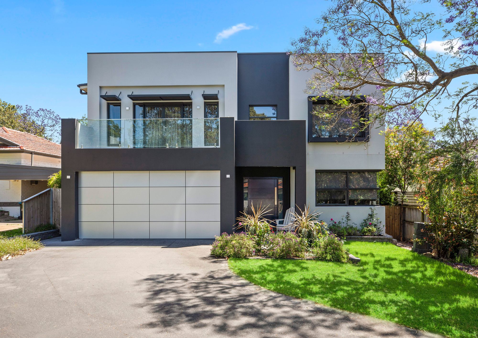 Custom Double Storey Design Exclusive Tullipan Facade Lane Cove