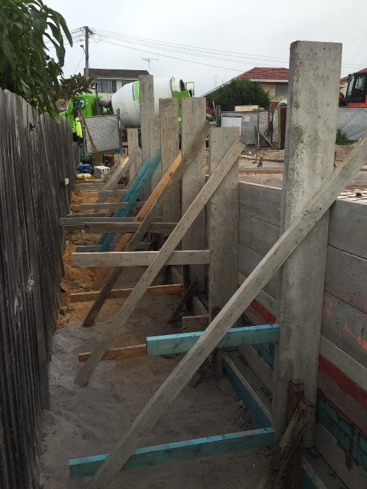 Deepened edge beams external Blue Bay